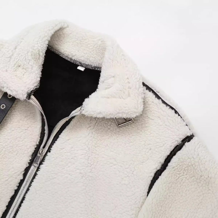 Modische Patchwork-Jacke mit Lammfell-Optik