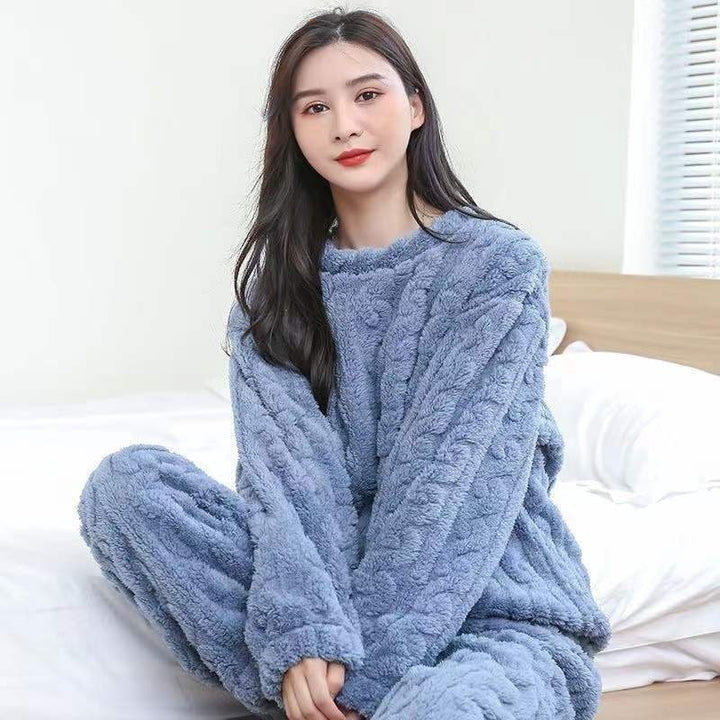 Damen-Hausanzug aus Flanell, lang und warm