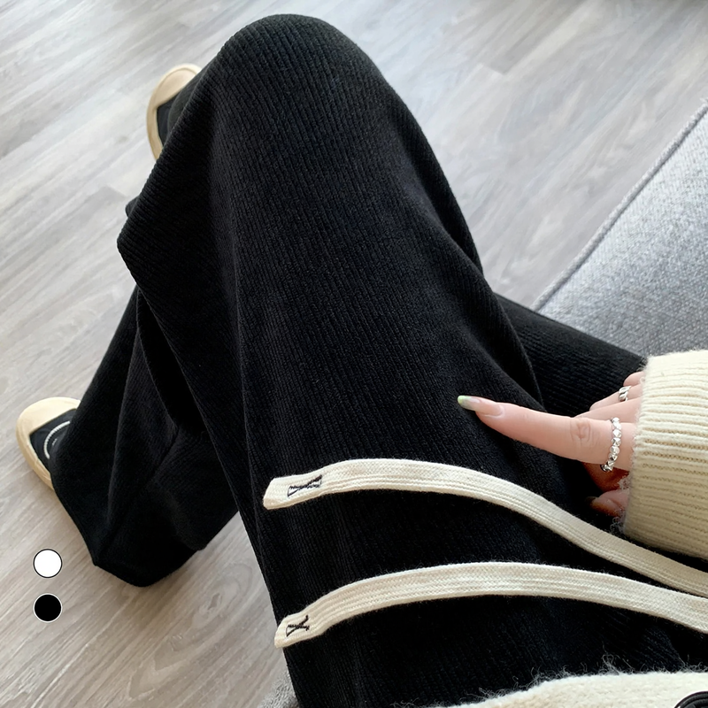Lockere Kord-Hose mit weitem Bein