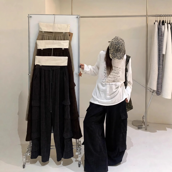 Damen-Freizeithose aus Cord, weit geschnitten