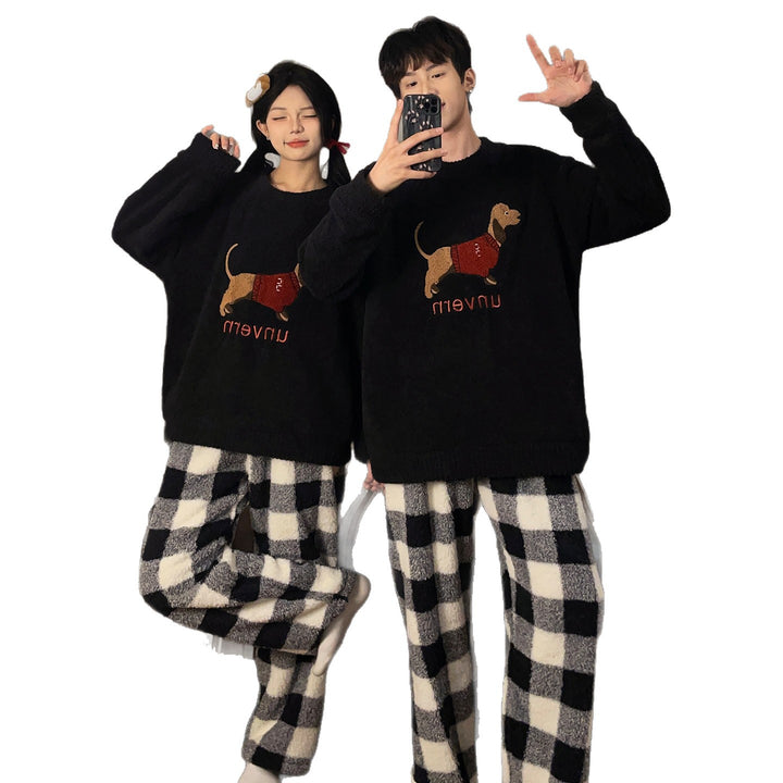 Flauschiges Paar-Pyjama-Set aus Korallenfleece