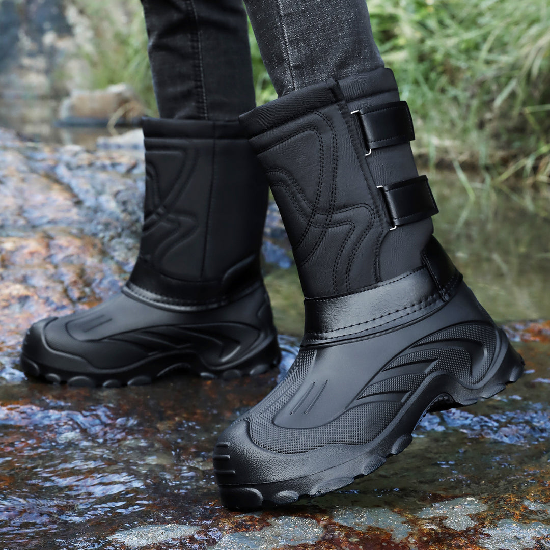 Gefütterte Herren-Winterstiefel zum Hineinschlüpfen