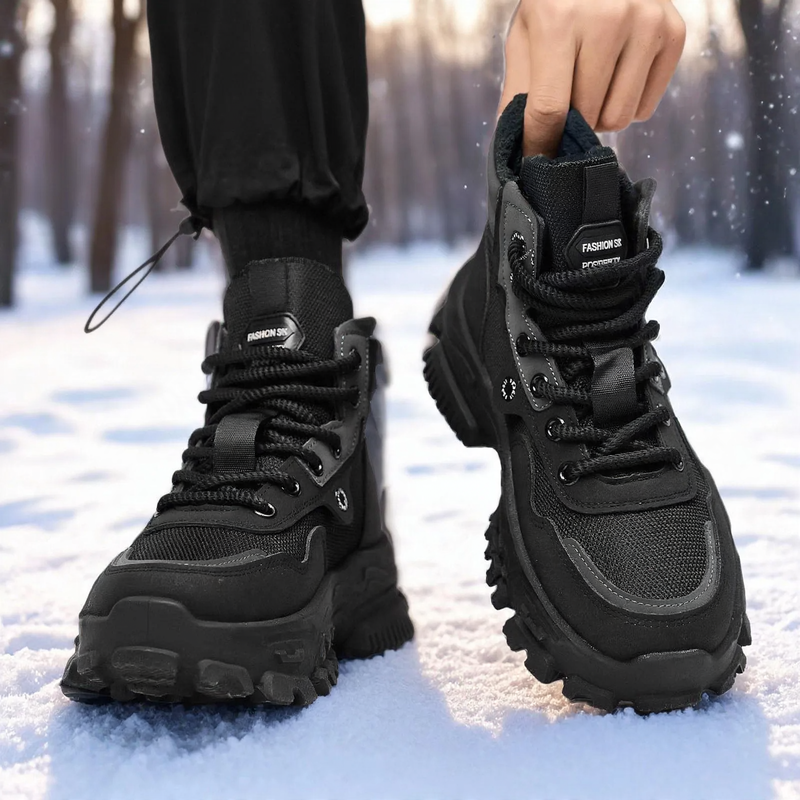 Gefütterte Herren-Winterstiefel mit Plateausohle