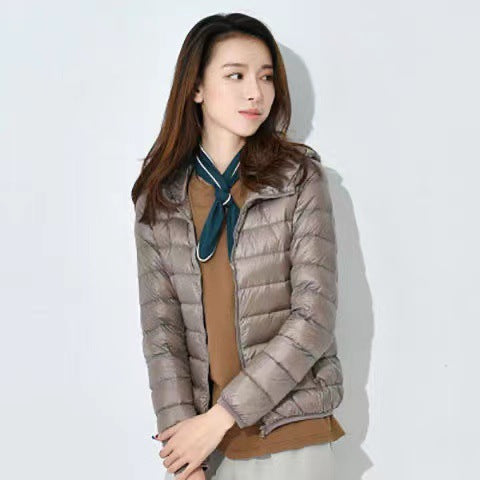Leichte Damen-Steppjacke mit Kapuze