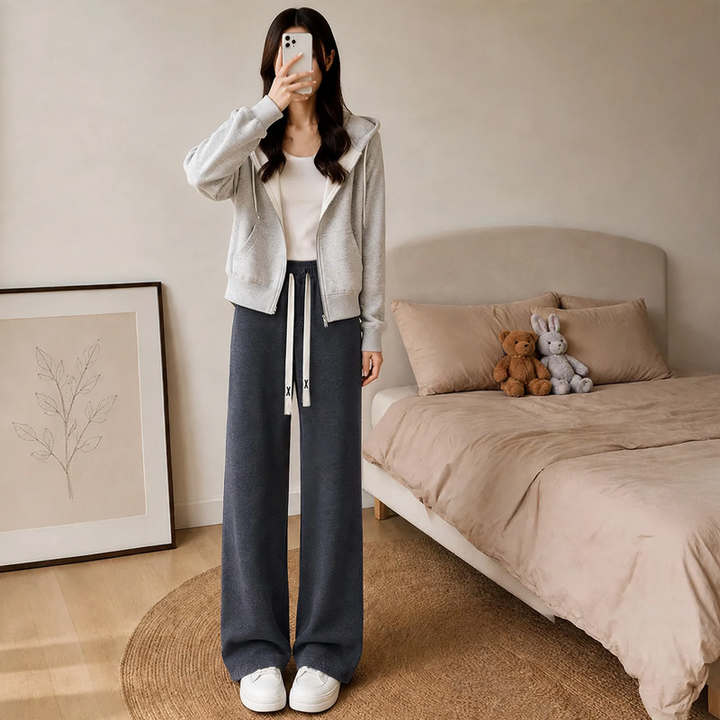 Gefütterte Cord-Strickhose mit weitem Bein