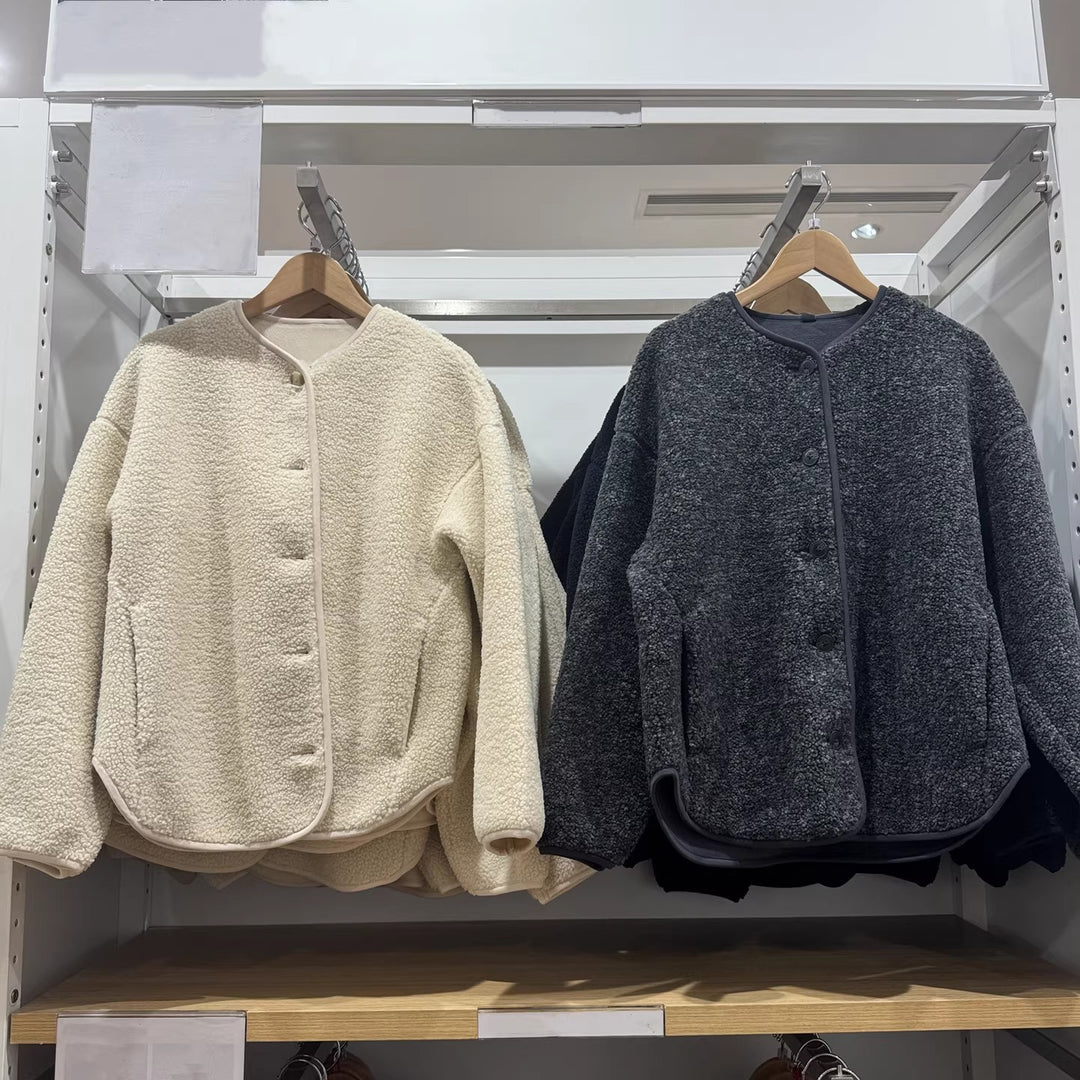 Lässige Fleece-Strickjacke mit Lammfell-Optik