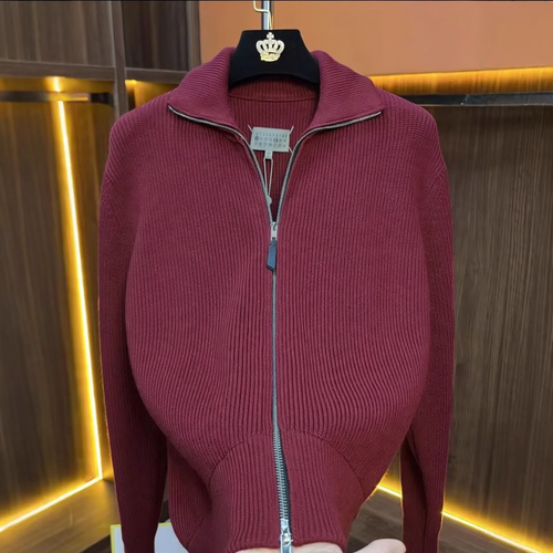 Herren-Strickjacke mit Stehkragen und Doppelreißverschluss