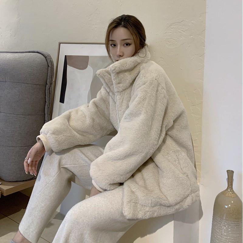 Damen-Plüschjacke mit Stehkragen, gefüttert