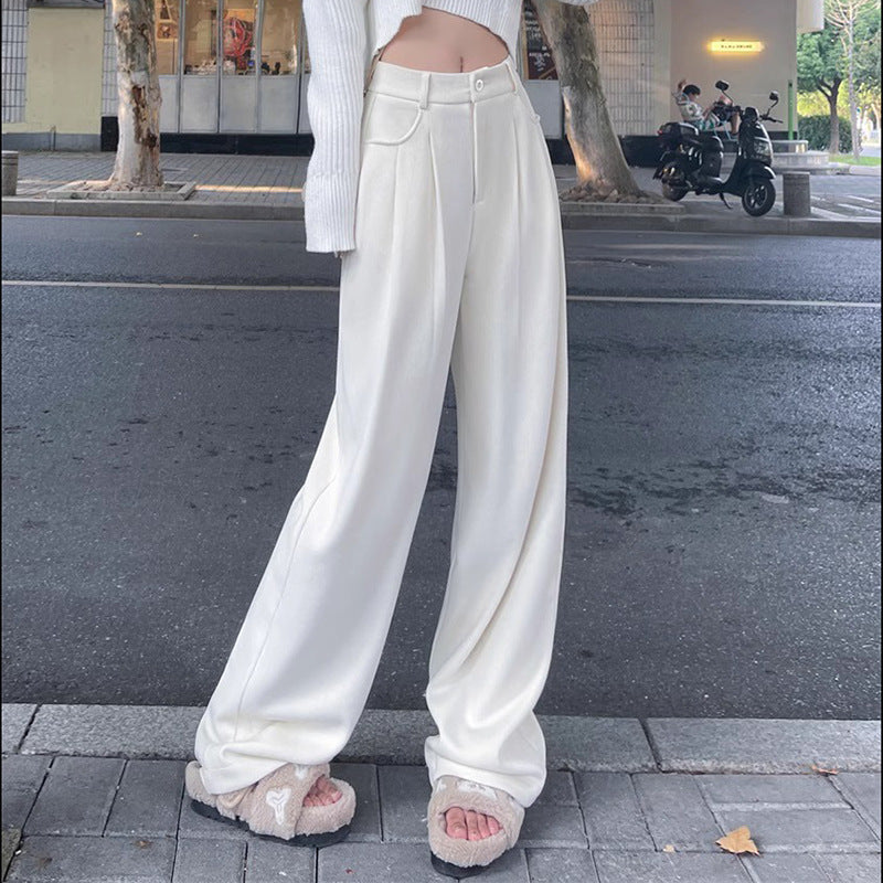 Gefütterte Cordhose mit weitem Bein, hohe Taille