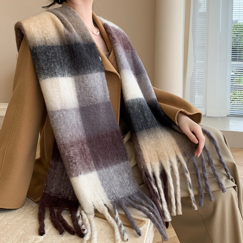 Karierter Schal in Mohair-Optik, wärmend