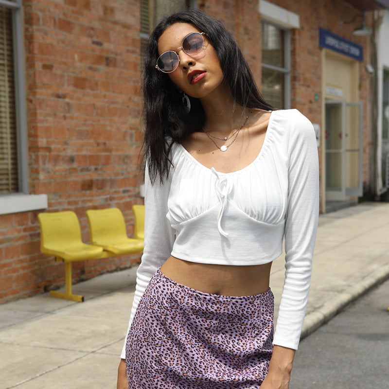 Damen figurbetontes Crop-Top mit gerafftem Bustier, U-Boot-Ausschnitt und langen Ärmeln Drune