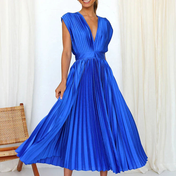 Drune | Elegante Maxi Kleid Mit V-ausschnitt Und Falten