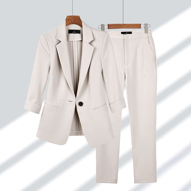 Drune | Eleganter Damenblazer und Hosenanzug