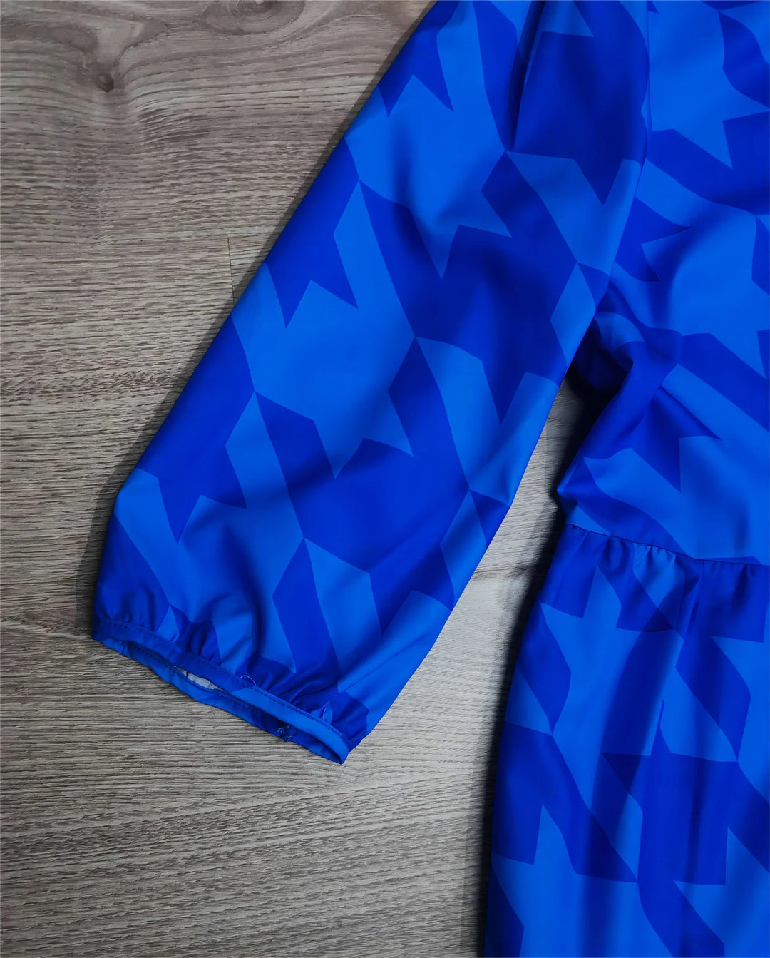 Drune | Stilvolles Midikleid mit Kragen
