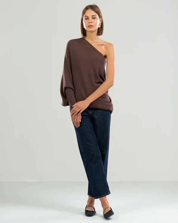Drune | Asymmetrischer Damenpullover mit eleganter Drapierung