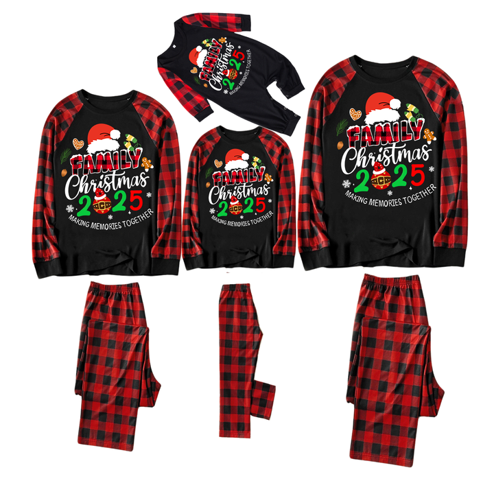 Drune | Weihnachtsmannmütze und "2025 Familienweihnachten" Textdruck Schwarz & Rot Karierter Weihnachts-Pyjama