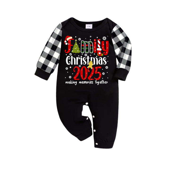 Drune | Süße "Familienweihnachten 2025" Textdruck Schwarz-Weiß Karierte Familienpassende Pyjamas