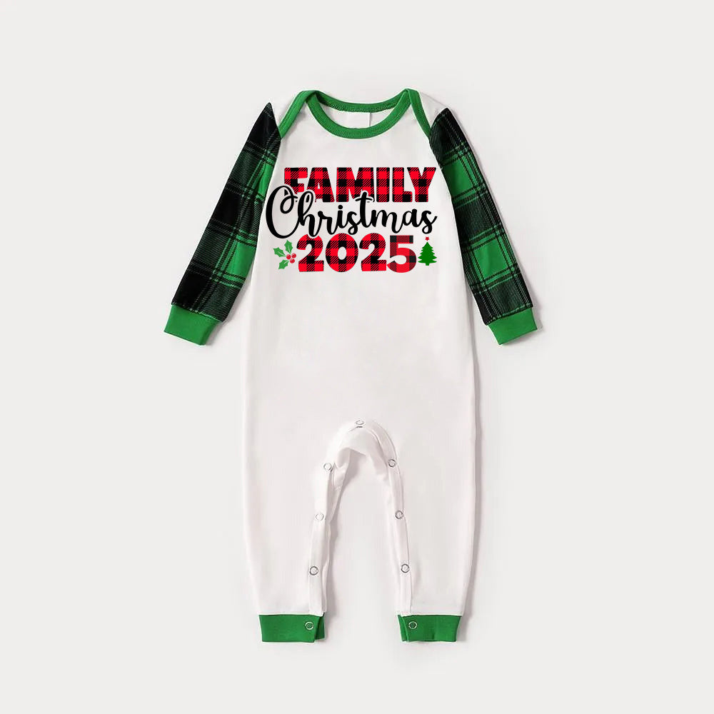 Drune | Familie Weihnachten 2025 Textdruck Langarmtop mit grünem & schwarzem kariertem Weihnachts-Pyjama