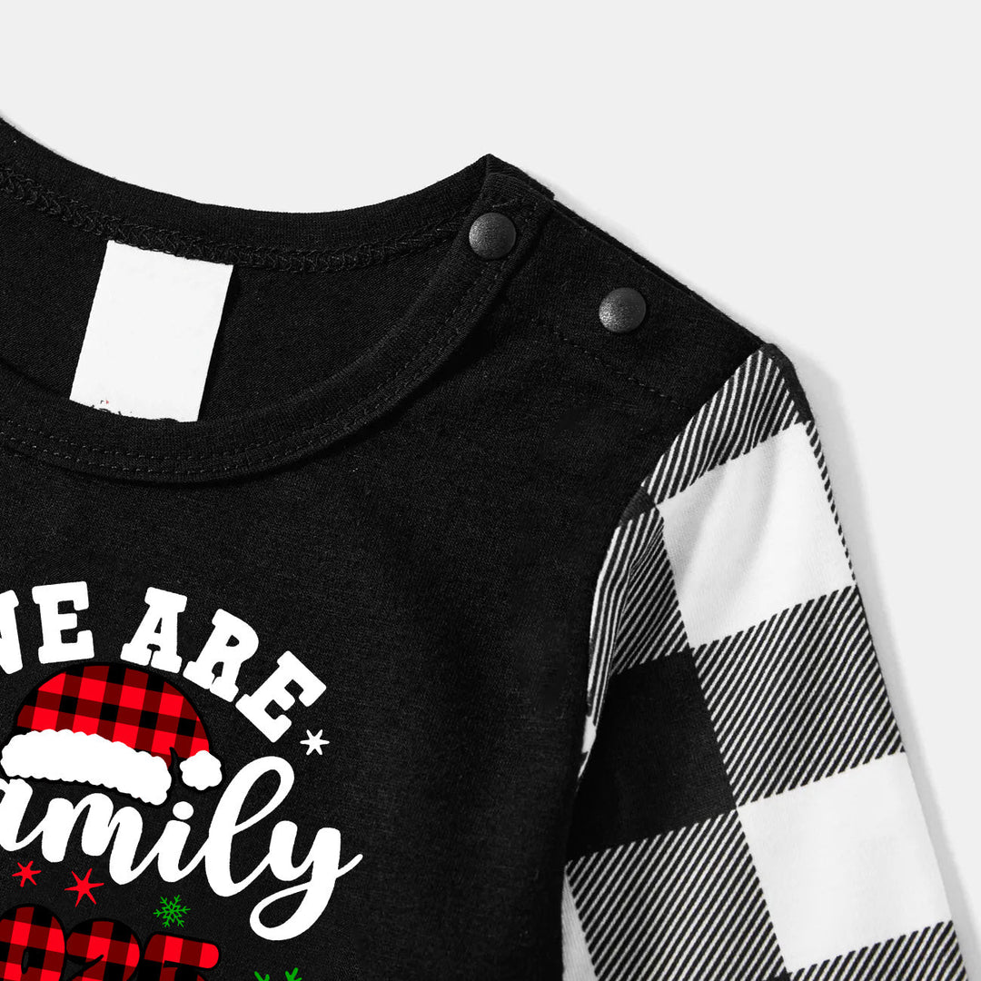 Drune | "Wir sind Familie2025" Santa Hut Monogramm Druck Schwarz Langarmshirt mit Schwarz-Weiß karierten Hosen Familien passende Pyjamas