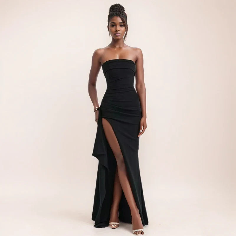 Elegantes trägerloses Partykleid