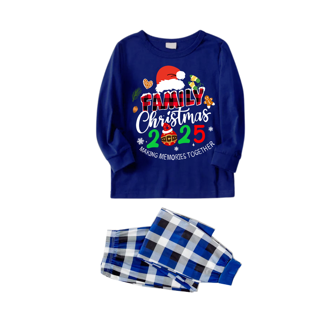Drune | "Familienweihnachten 2025 Erinnerungen gemeinsam machen" Text und Weihnachtsmannmütze bedruckte blau-weiße karierte Paar-Matching-Pajamas