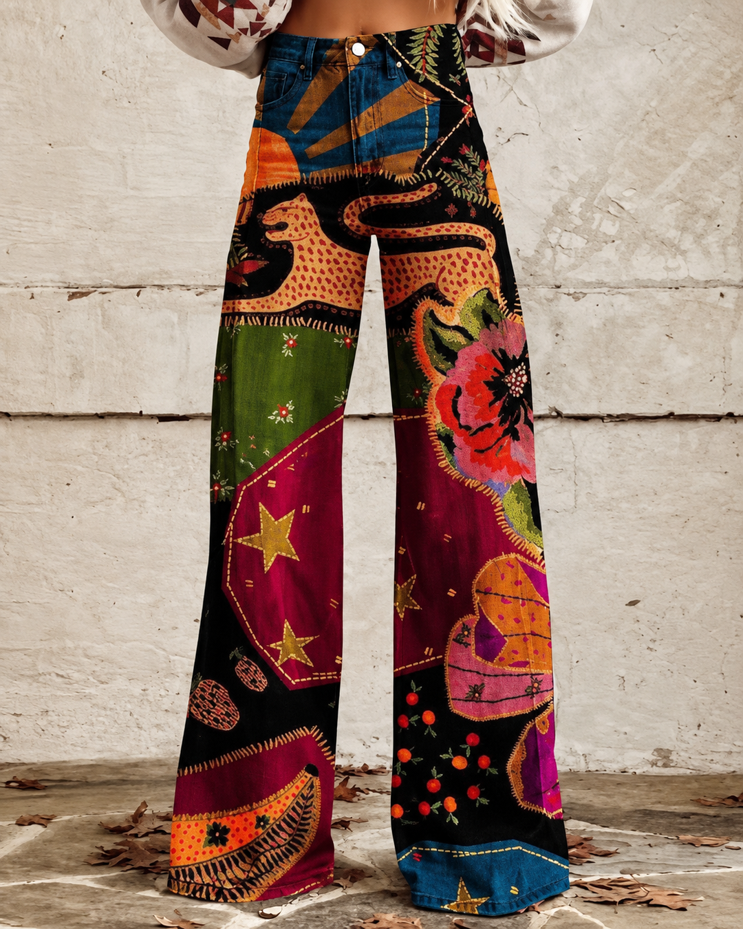 Drune - Modische Jeans, Mit Auffälligem Blumenprint