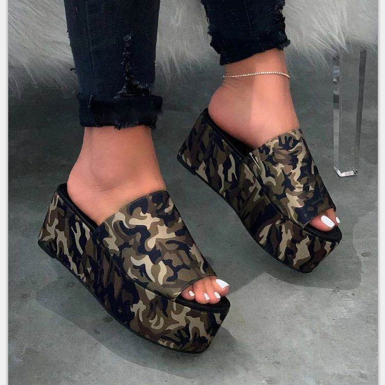 Damen Wedge-Pantoletten mit tierischem Druck und komfortabler Sohle Drune
