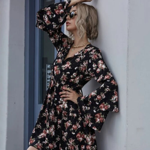 Damen Midikleid mit weit ausgestellten Ärmeln und floralen Mustern Drune
