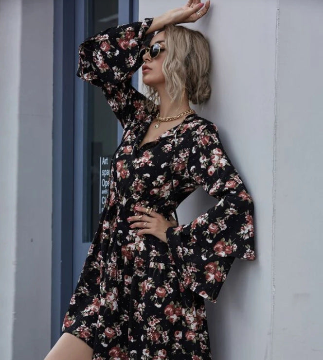 Damen Midikleid mit weit ausgestellten Ärmeln und floralen Mustern Drune