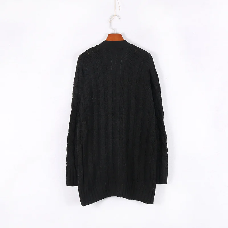 Drune | Wollstrickjacke Damen Mit Zopfmuster Und Holzknöpfen, Lockere
