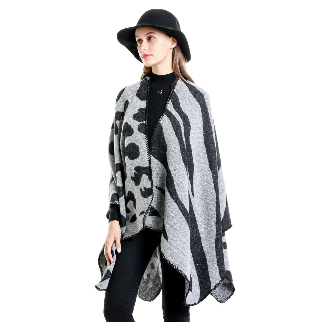 Damen Oversize‑Poncho im Revers‑Stil mit Animal‑Jacquard aus Wollmix Drune