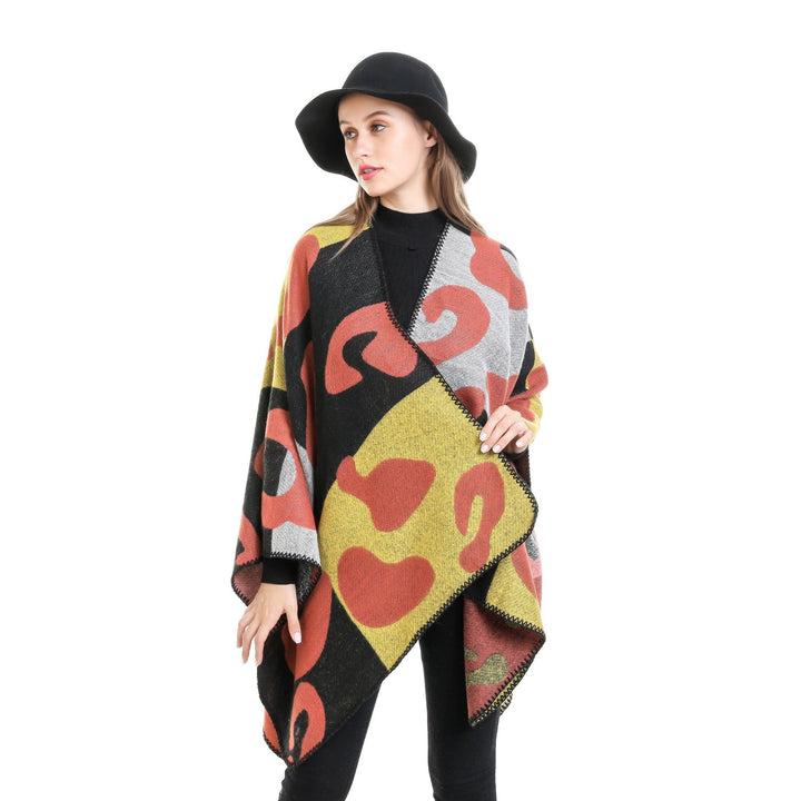 Damen Oversize-Ruana mit abstraktem Grafikjacquard und dekorativer Kettelnaht Drune