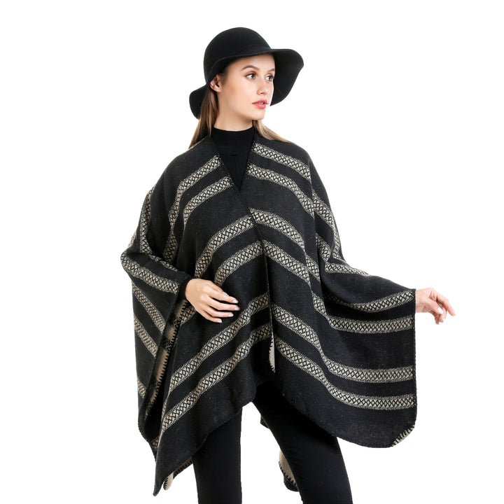 Damen Oversize-Ruana mit grafischen Längs‑Jacquardstreifen und offenem Kimono‑Fall Drune