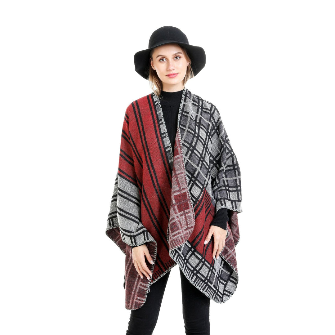 Damen Oversize-Ruana im Patch-Karo-Strick mit offenem Saum Drune