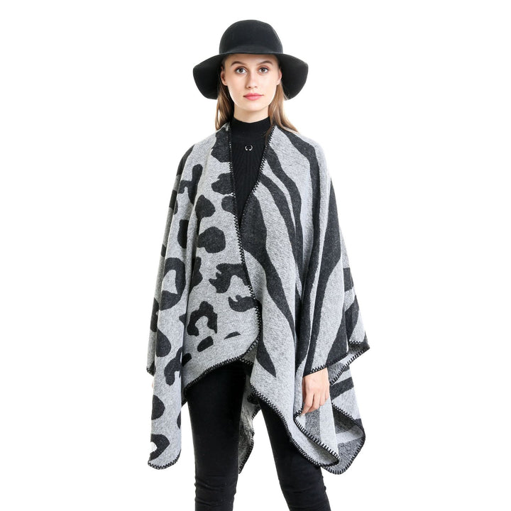Damen Oversize‑Poncho im Revers‑Stil mit Animal‑Jacquard aus Wollmix Drune