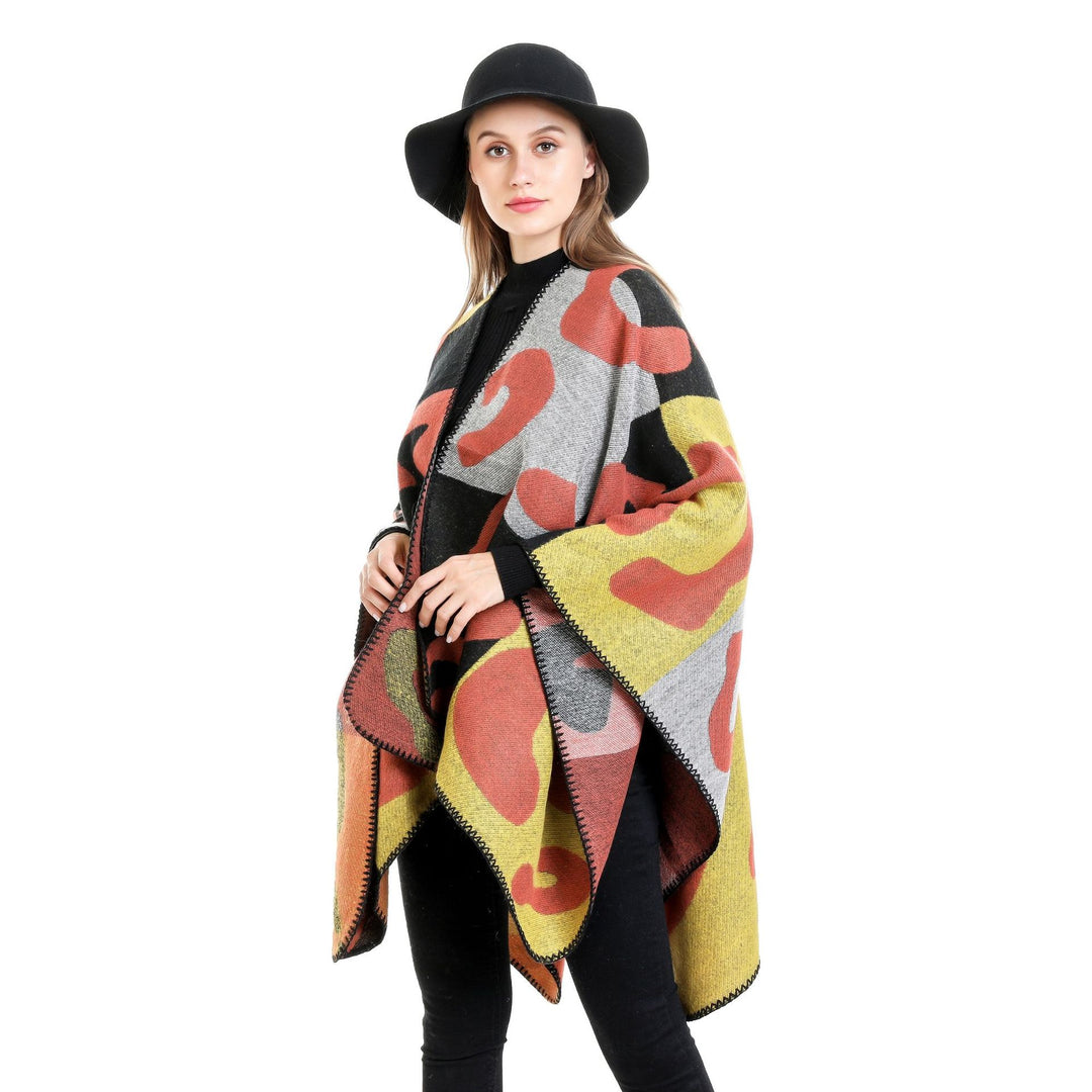 Damen Oversize-Ruana mit abstraktem Grafikjacquard und dekorativer Kettelnaht Drune