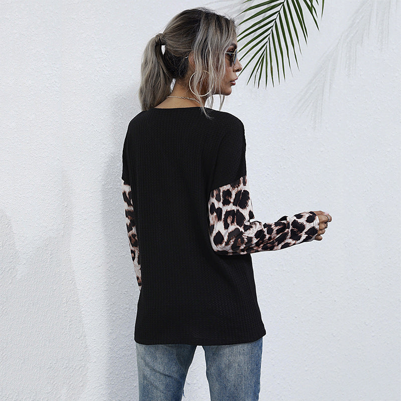 Damen Geripptes V-Ausschnitt-Longsleeve mit Raffung & Leo-Ärmeln Drune