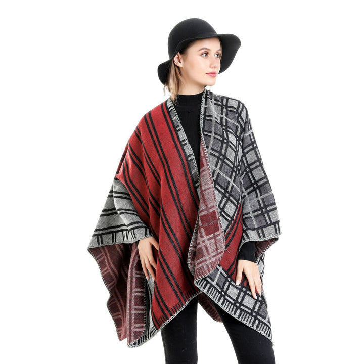 Damen Oversize-Ruana im Patch-Karo-Strick mit offenem Saum Drune