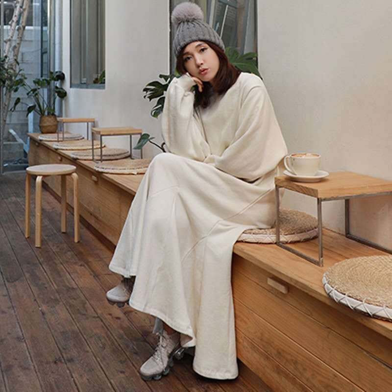 Damen Thermo-Maxi‑Fleecekleid mit Oversize‑Silhouette, Rundhals und Teilungsnähten Drune