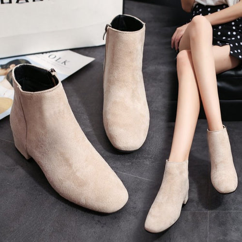 Damen Stiefeletten mit samtigem Obermaterial und komfortablem Blockabsatz Drune