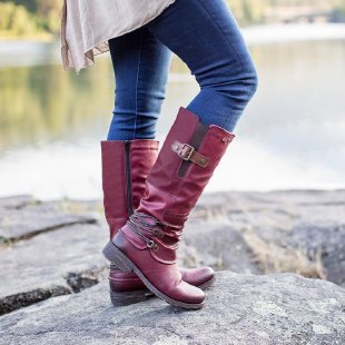 Damen nan wadenhohe Stiefel in Lederoptik mit verstellbaren Zierriemen und profilierter Gummisohle Drune