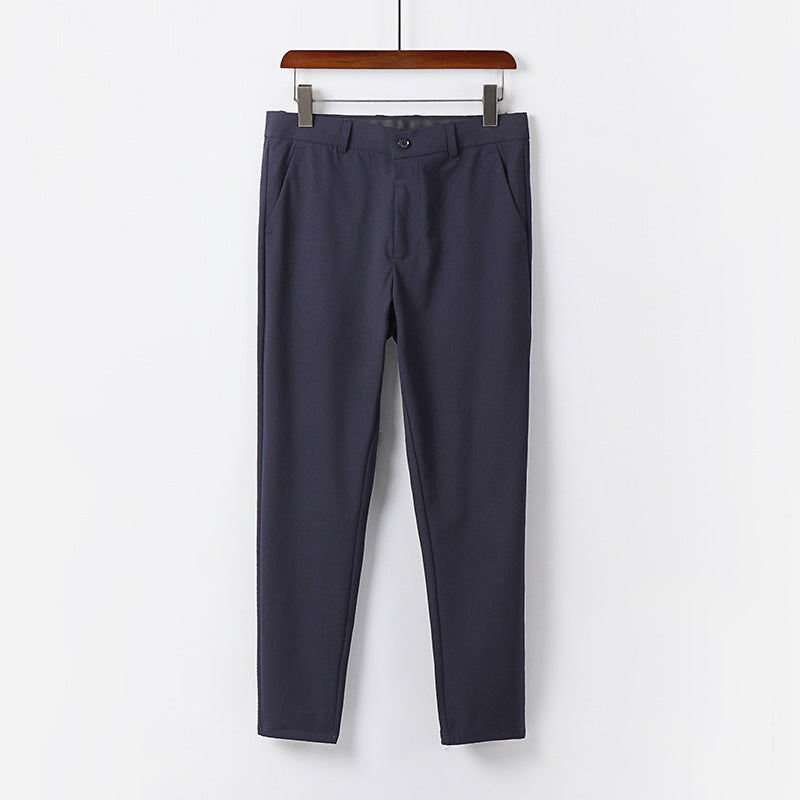Herren Schmale Chino-Hose aus Stretch-Baumwollmix mit schmalem Bein und Bundfalten Drune