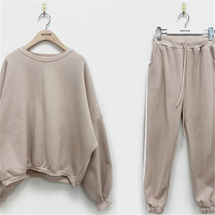 Damen gemütliches Freizeit-Set mit oversized Pullover und Jogginghose Drune