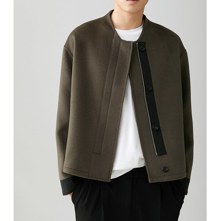 Herren Kurzjacke im Boxy-Schnitt aus Wollmix mit asymmetrischer Reißverschluss- und Knopfblende Drune