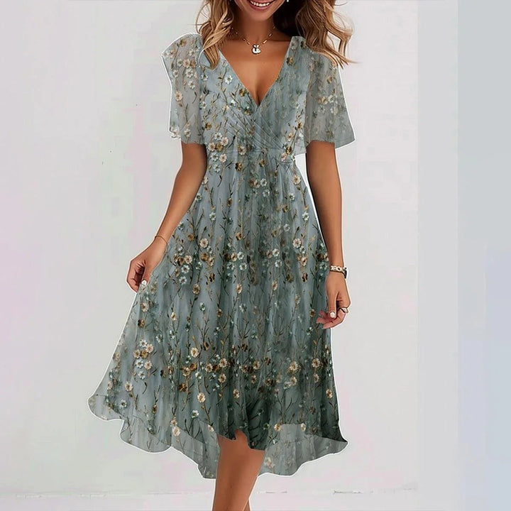 Drune | Damenkleid Mit V-ausschnitt