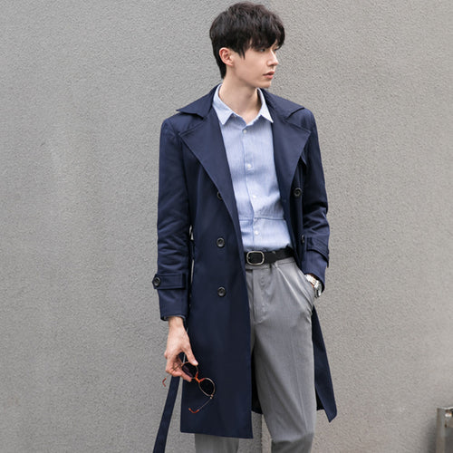 Herren Eleganter taillierter Trenchcoat mit doppelter Knopfleiste und Bindegürtel Drune