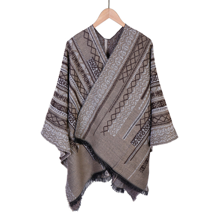 Damen Ruana-Poncho im kastigen Kimono-Fall mit feiner Jacquard‑Webstruktur und Fransensaum Drune