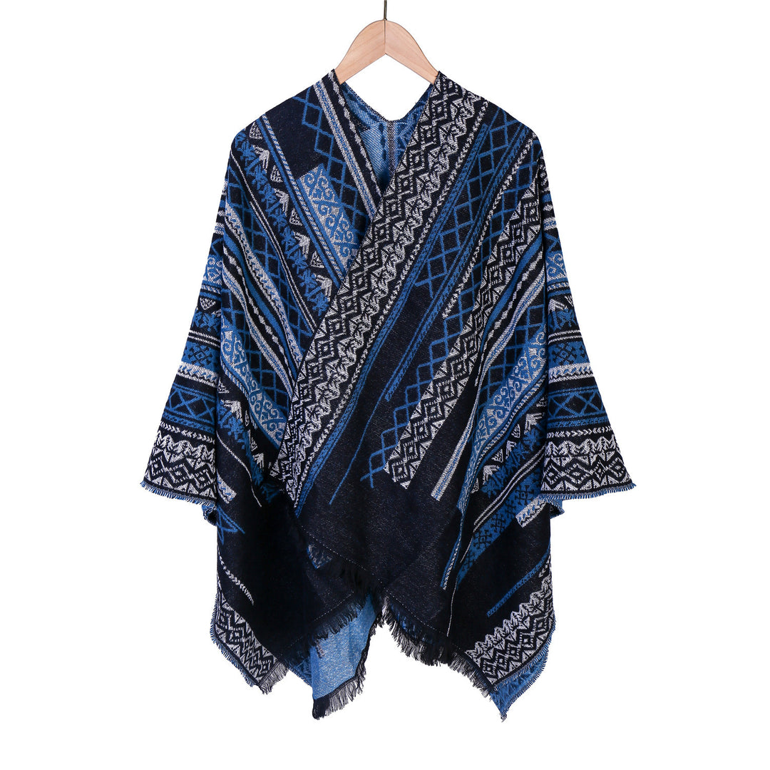Damen Ruana-Poncho im kastigen Kimono-Fall mit feiner Jacquard‑Webstruktur und Fransensaum Drune