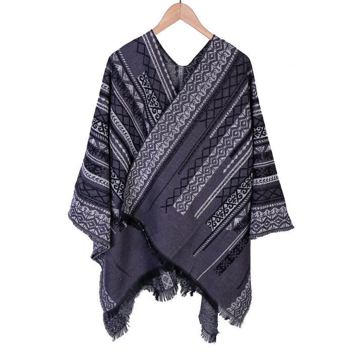 Damen Ruana-Poncho im kastigen Kimono-Fall mit feiner Jacquard‑Webstruktur und Fransensaum Drune
