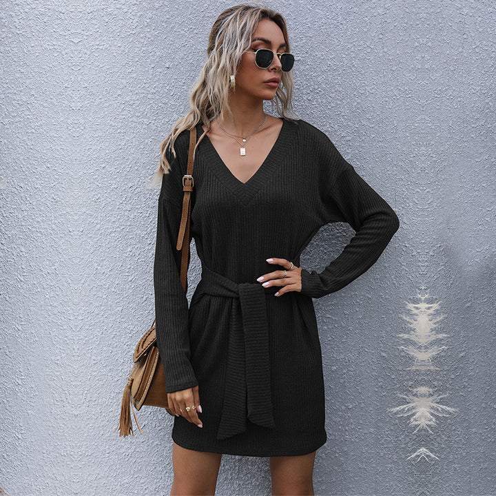 Damen Kaschierendes Rippstrick-Minikleid mit V-Ausschnitt, Taillengürtel und lässiger Oversize-Passform Drune